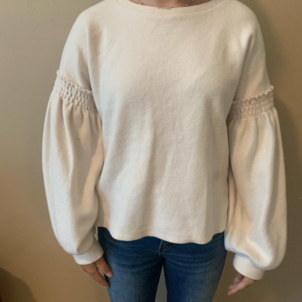 Cream Bubble Sweater
